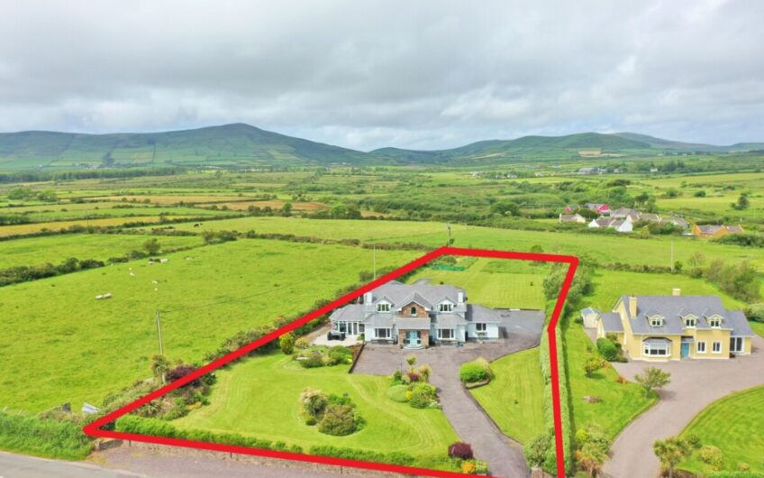 Dunlavin House, Slea Head Drive, Dingle, County Kerry. V92 ND32