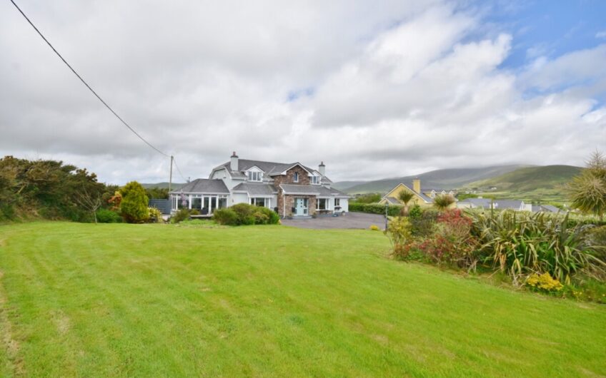 Dunlavin House, Slea Head Drive, Dingle, County Kerry. V92 ND32