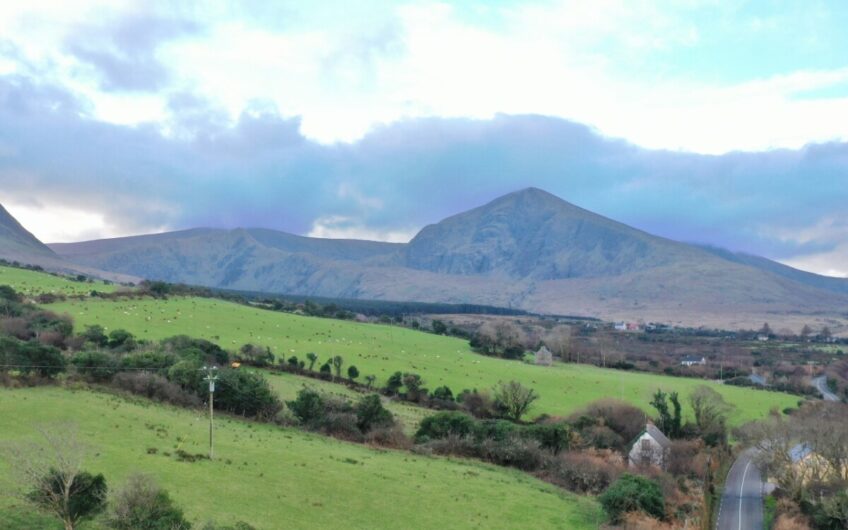 Killanoordrane, Cloghane, County Kerry. V92 K5T9
