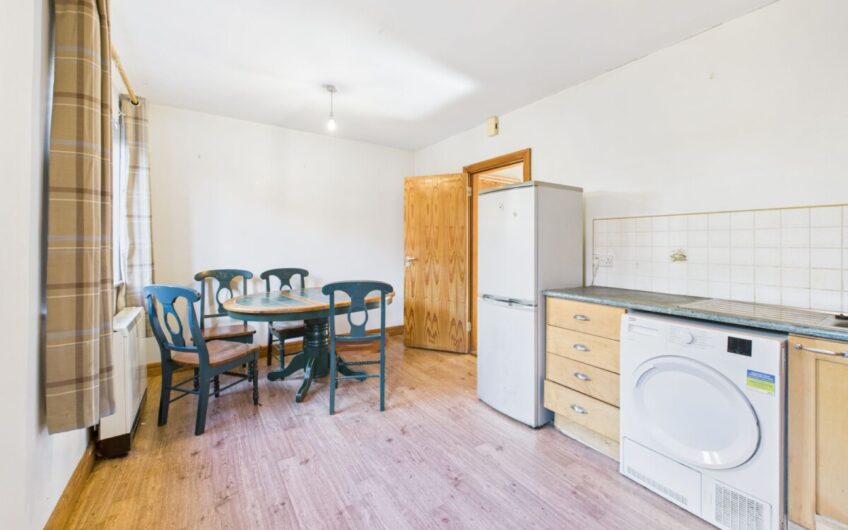 9 St John`s Court, Tralee, County Kerry. V92 RK65