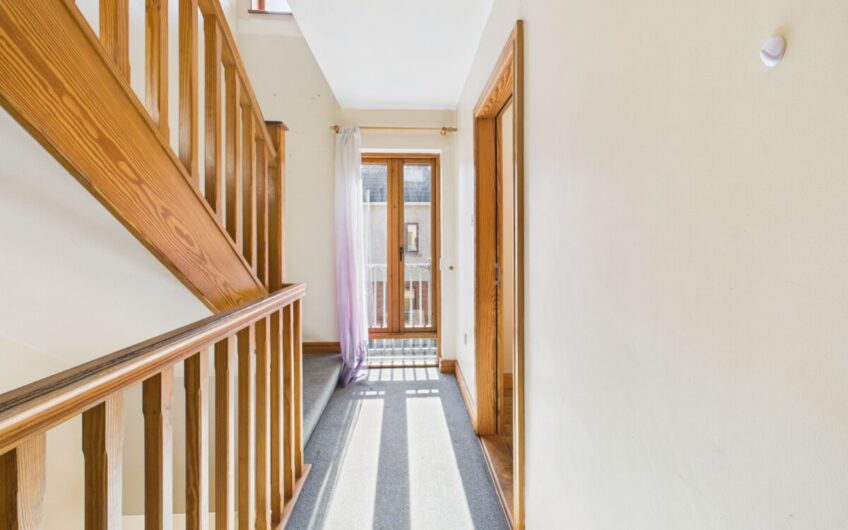 9 St John`s Court, Tralee, County Kerry. V92 RK65