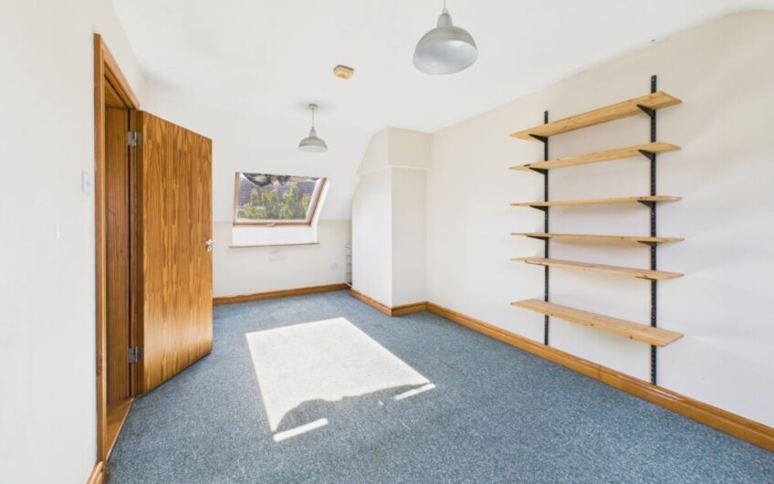 9 St John`s Court, Tralee, County Kerry. V92 RK65