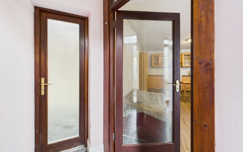 Apartment 3, The Mews, 55 Moyderwell, Tralee, Co. Kerry, V92K030