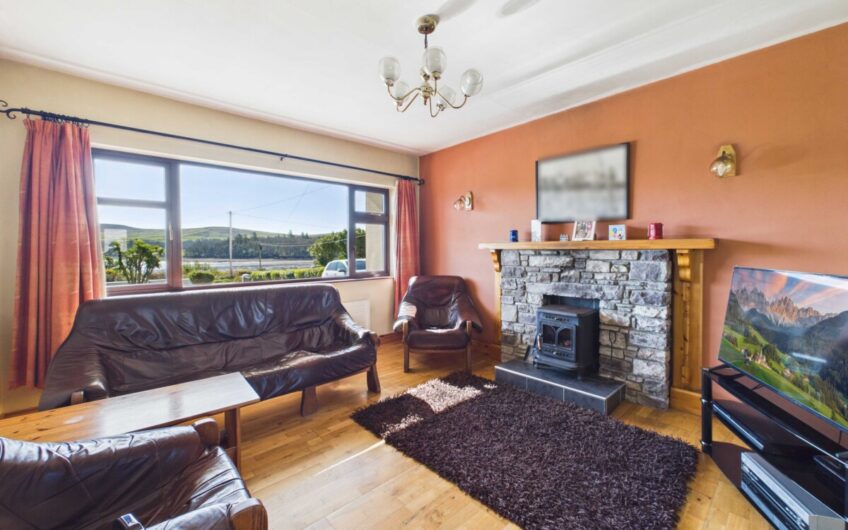 Cloosmore, Dingle, Dingle, Co. Kerry V92 H5K3