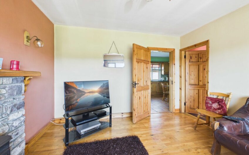 Cloosmore, Dingle, Dingle, Co. Kerry V92 H5K3